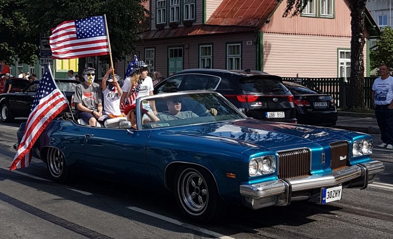 Машина американские в США