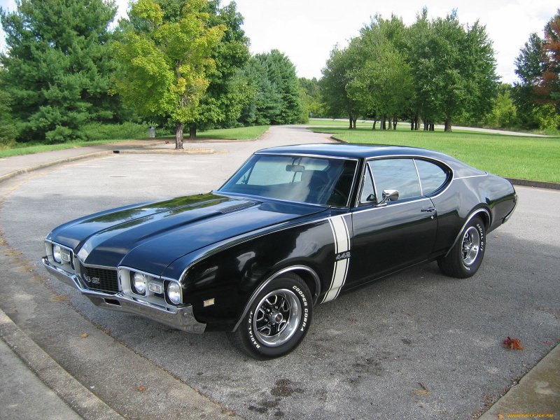 Oldsmobile Cutlass 442