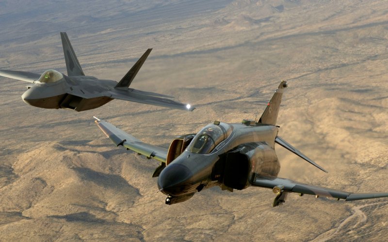 F 16 Фантом