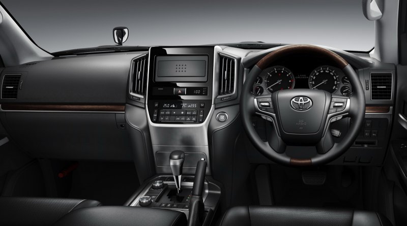 Toyota Land Cruiser 200 2018