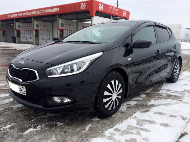 Kia Ceed 2013 Black