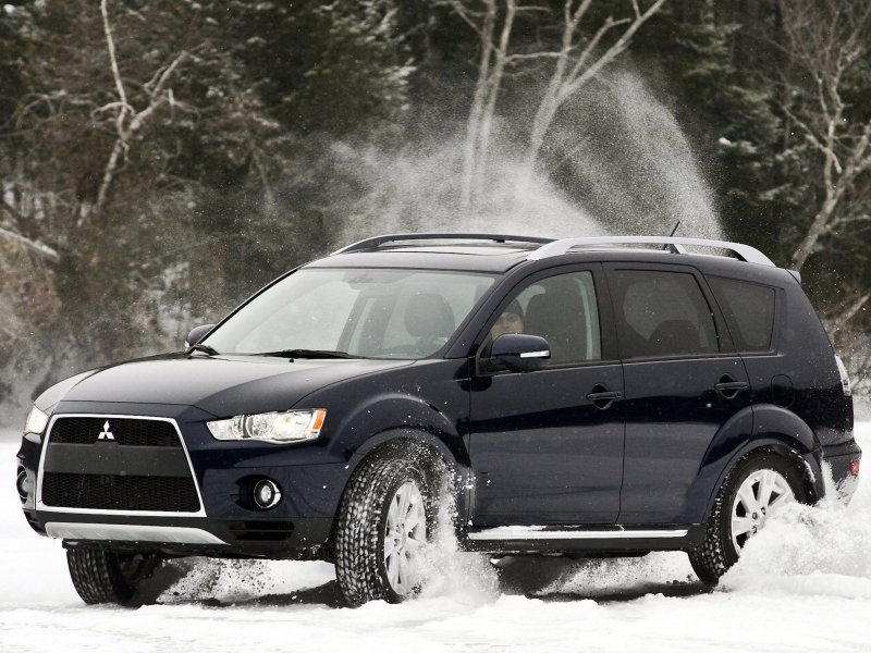 Mitsubishi Outlander XL 2010