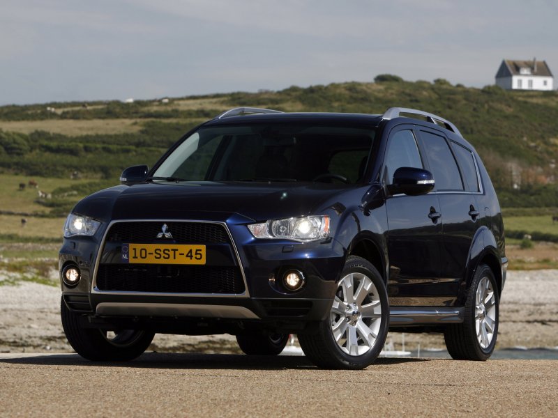 Mitsubishi Outlander 2 XL