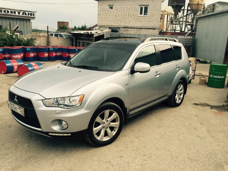 Mitsubishi Outlander XL 3.0