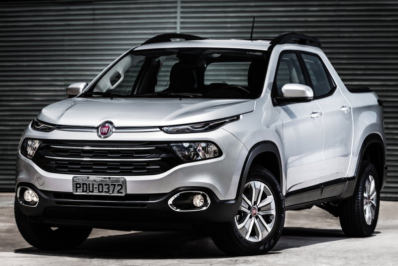 Fiat Toro джип