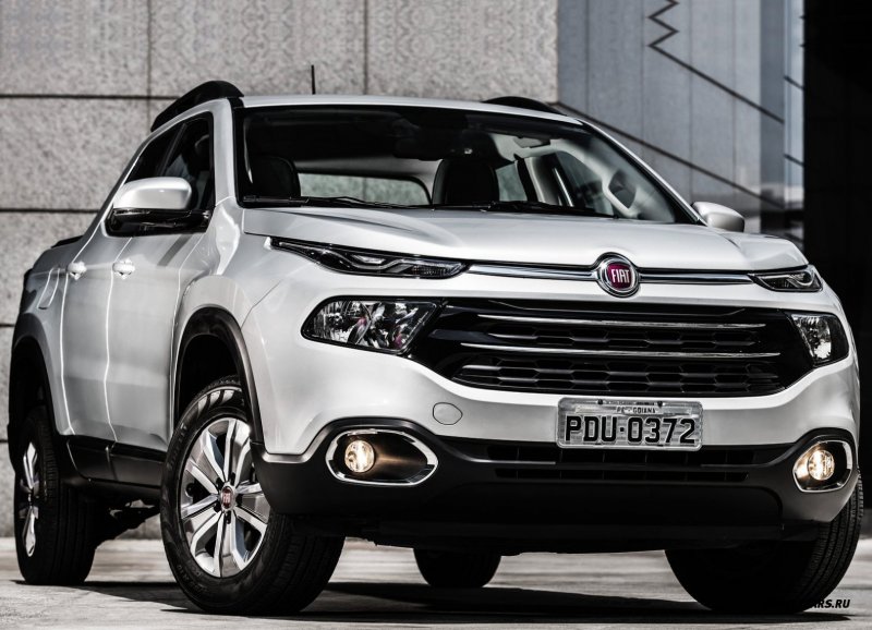 Fiat Toro джип