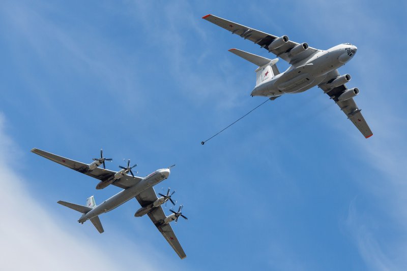 Ту-95мс дозаправка