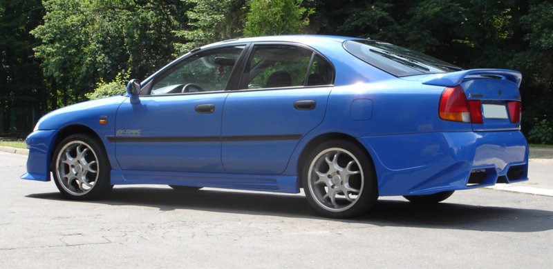 Mitsubishi Carisma обвес
