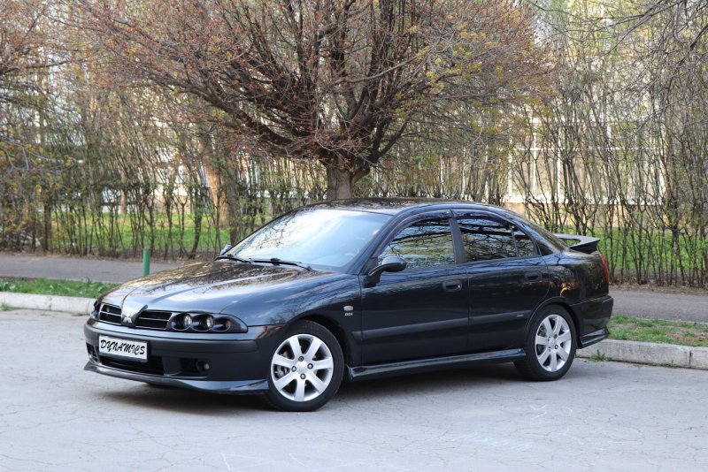 Mitsubishi Carisma Dynamics