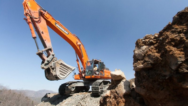 Doosan 400 экскаватор