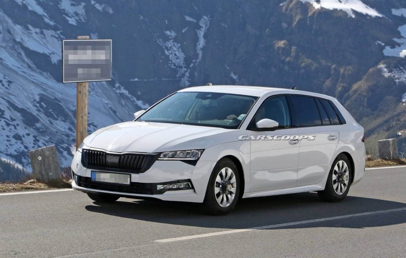 Skoda Superb 2021