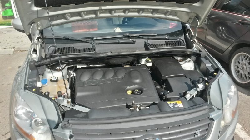 Ford Kuga подкапотное 2008