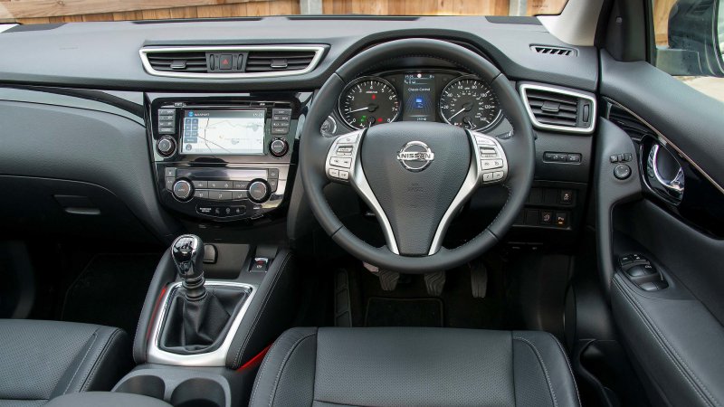 Nissan Qashqai 2015 салон