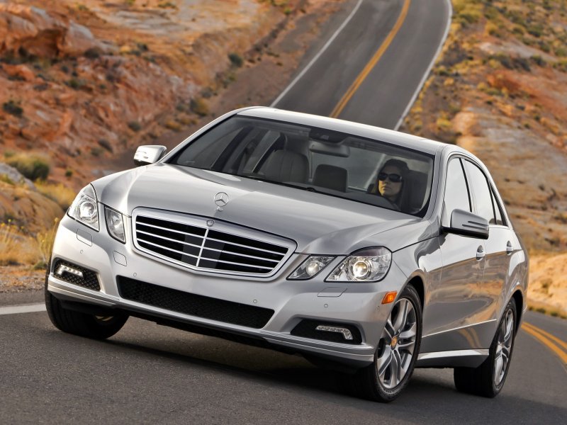 Мерседес Бенц w212