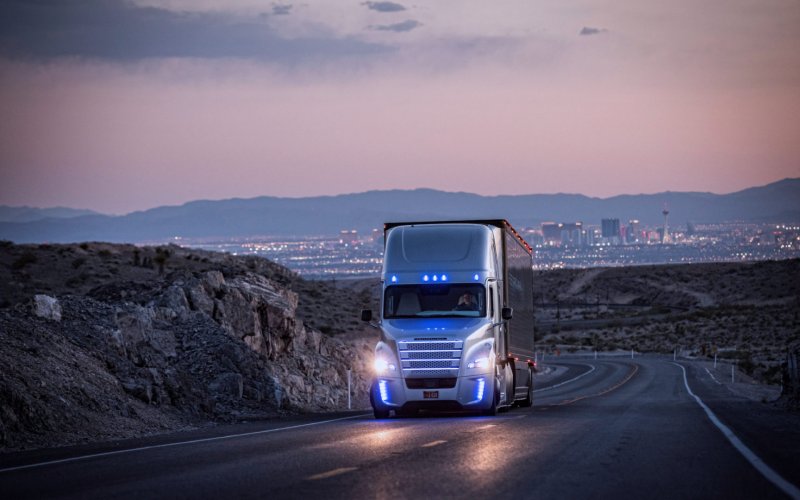 Freightliner inspiration Truck беспилотный грузовик