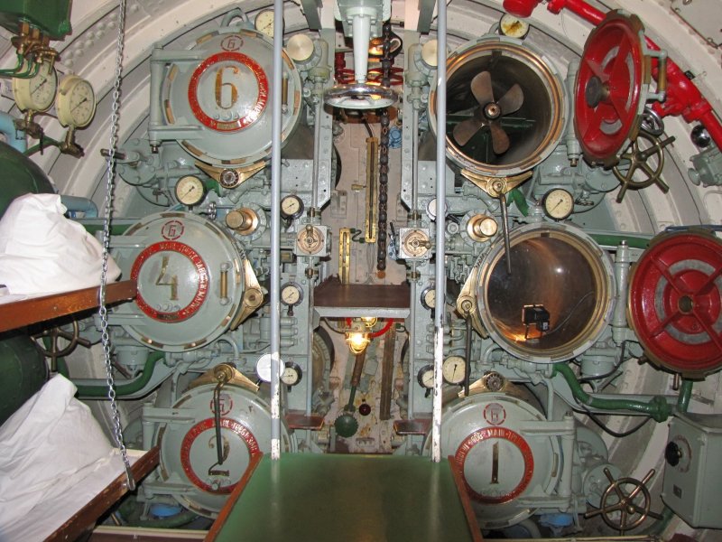 Д-2 Народоволец отсеки