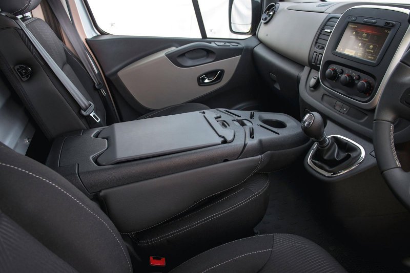 Renault Trafic 2019 салон