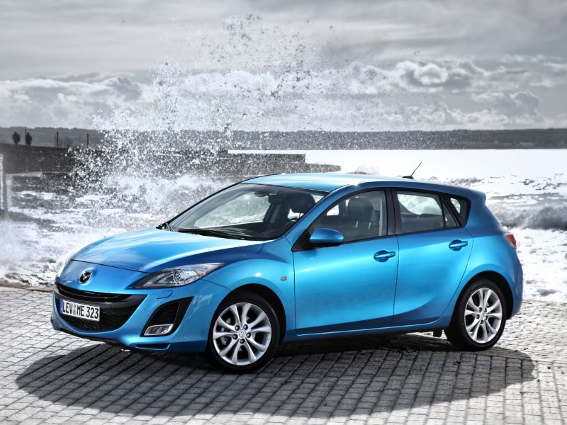 Mazda 3 хэтчбек