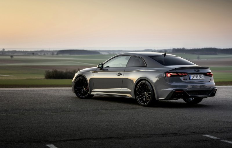 Audi rs5 Coupe Green