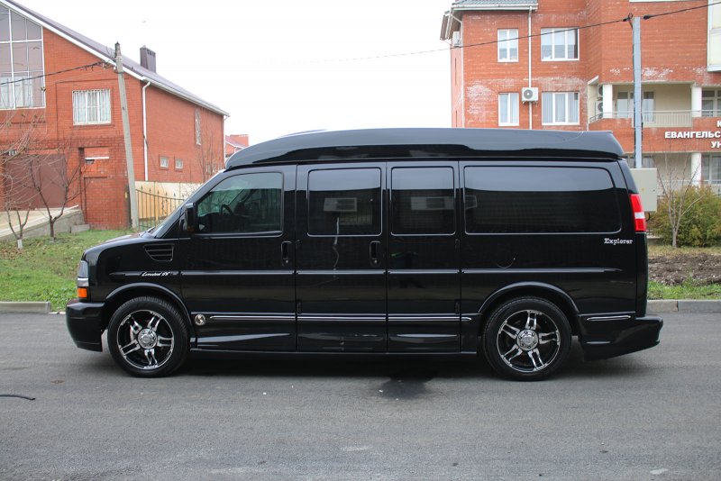 Chevrolet Express Depp Platinum