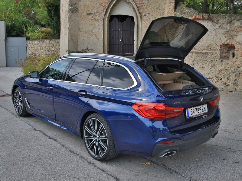 BMW g30 Gold