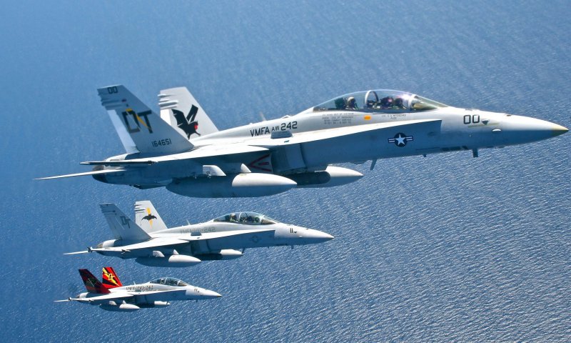 Истребитель "f/a-18c Hornet"
