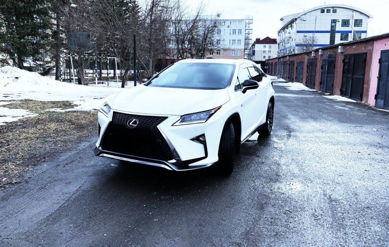 Лексус ИС 550