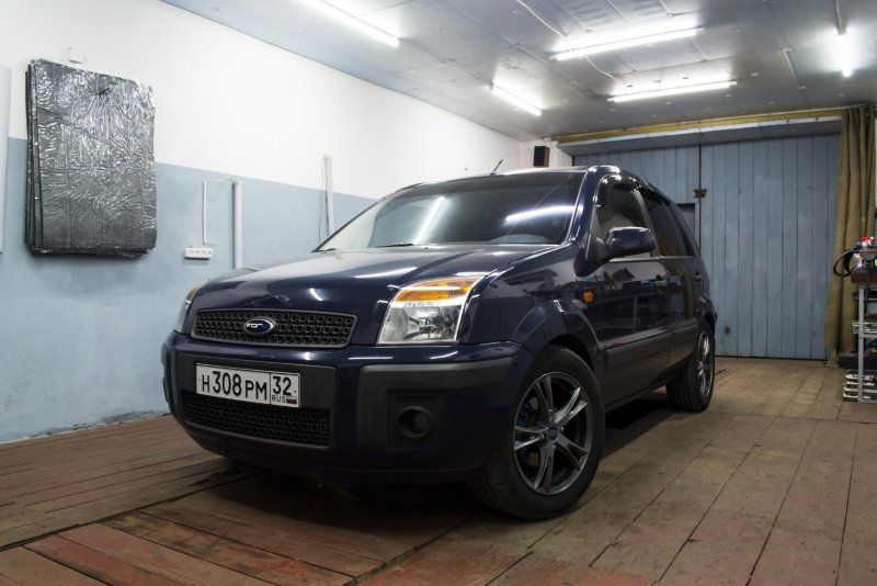 Ford Fusion 1.4 AMT, 2005,