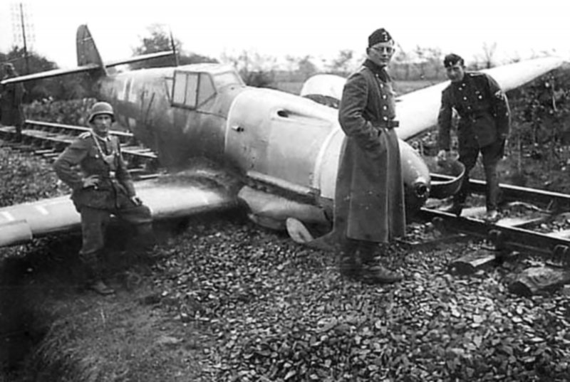 Bf 108 Cockpit