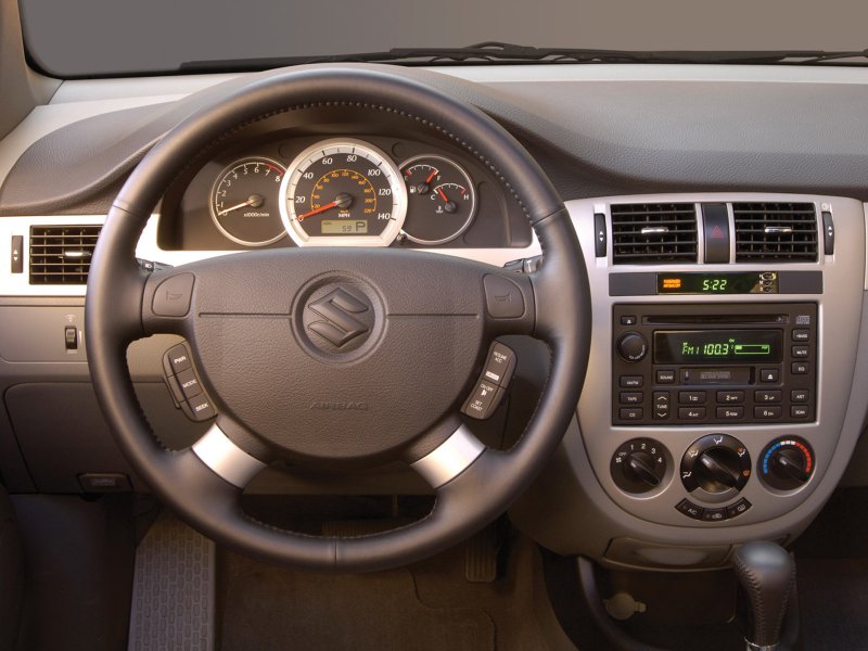 Suzuki forenza 2006