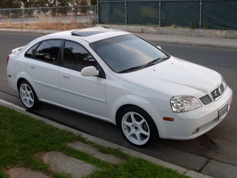 Suzuki forenza