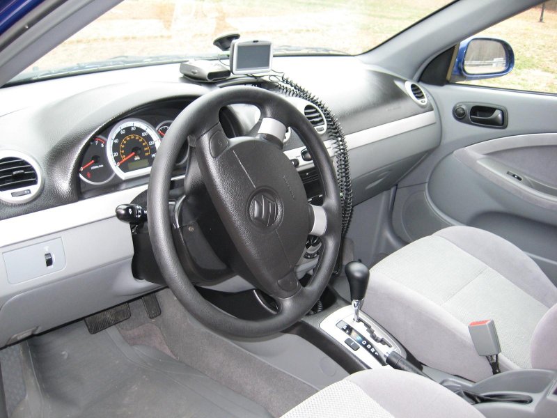 Suzuki forenza 2006