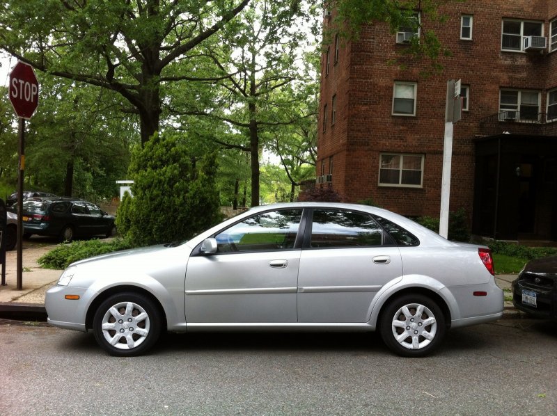 Suzuki forenza 2007