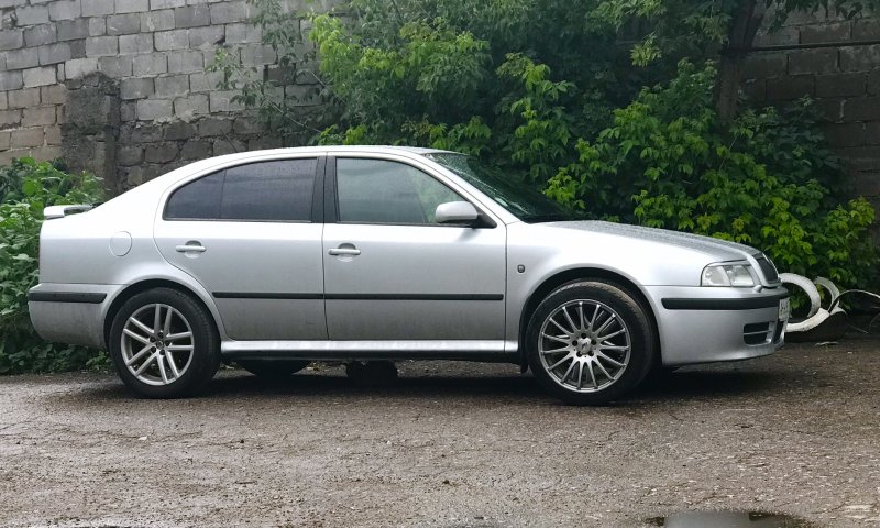 Шкода Октавия а4 r16