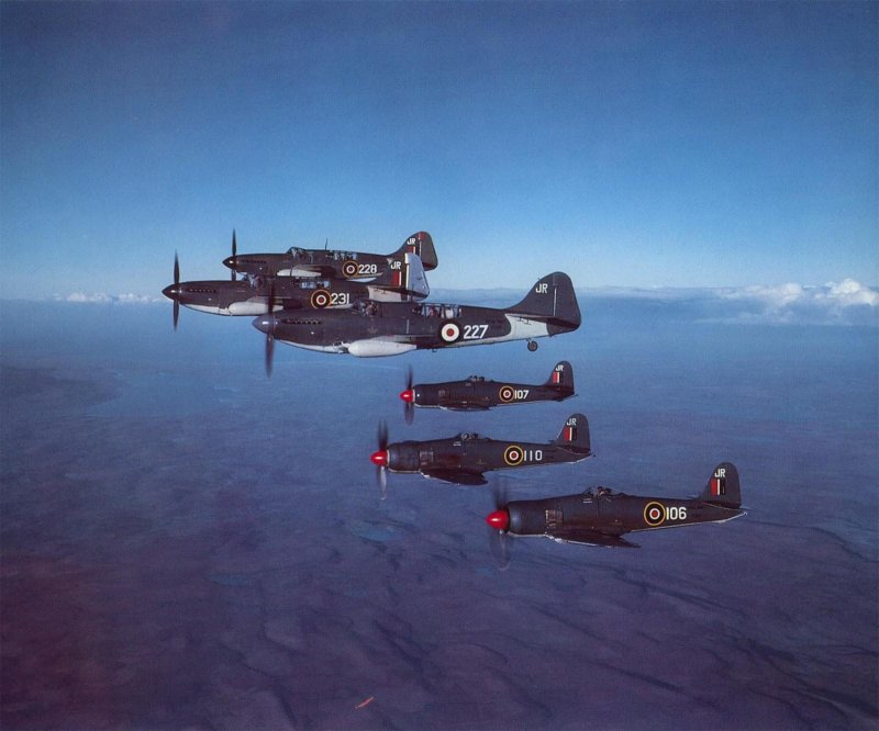 Hawker Sea Fury fb 543