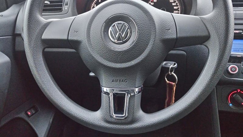 Руль VW Polo sedan 2012