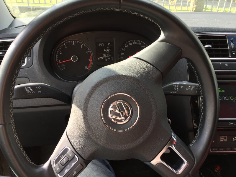 Руль VW Polo sedan 2012