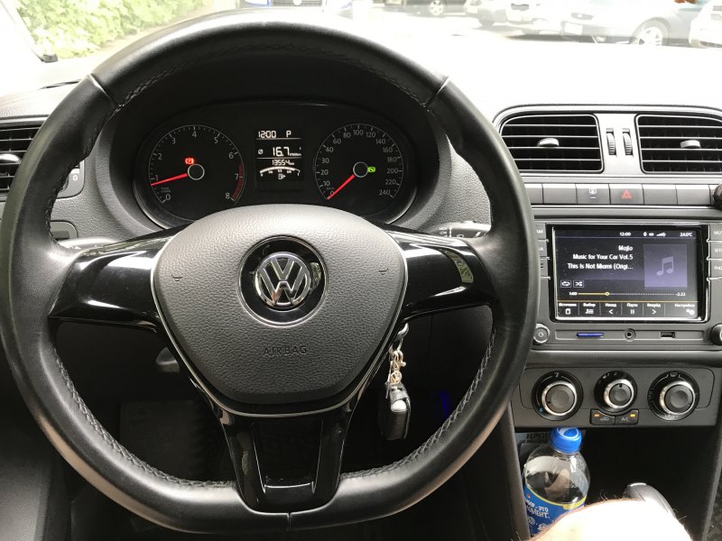 Volkswagen Polo 2021 руль