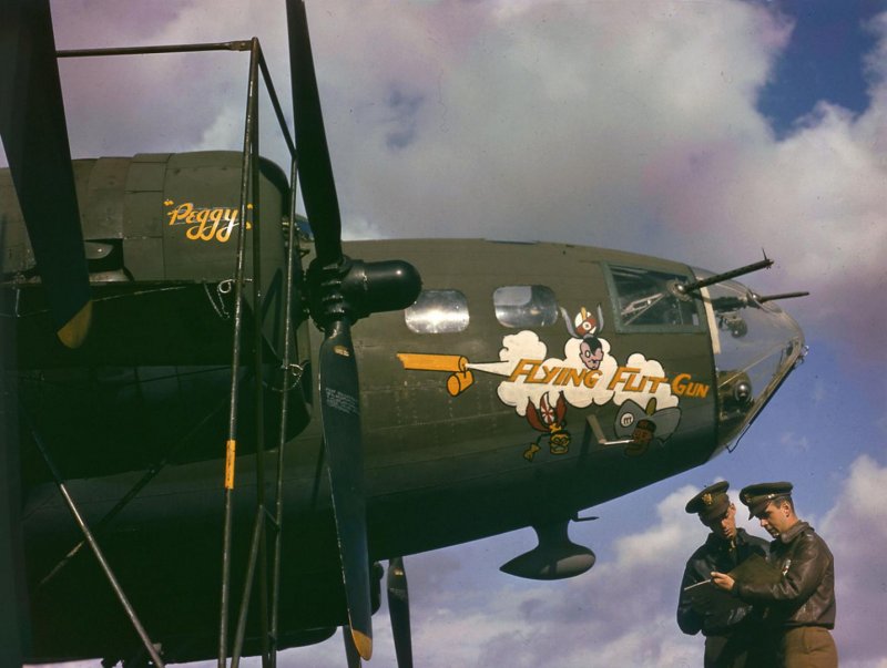 Пилот b17