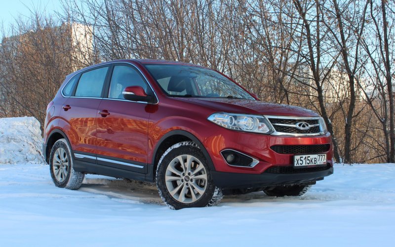 Машина Chery Tiggo 5