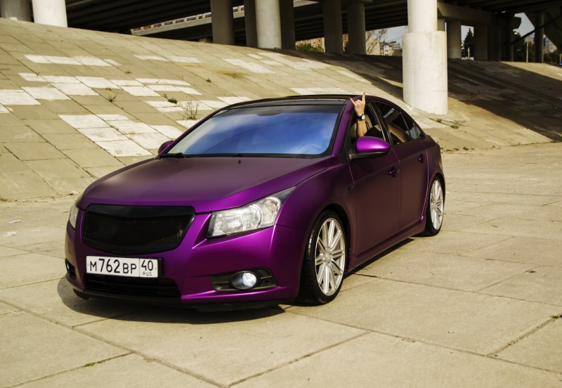 Chevrolet Cruze 2012 серебристый
