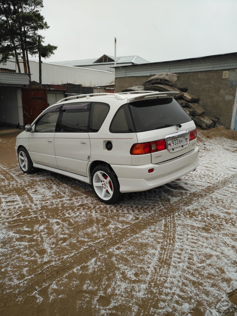 Toyota ipsum 15 1998