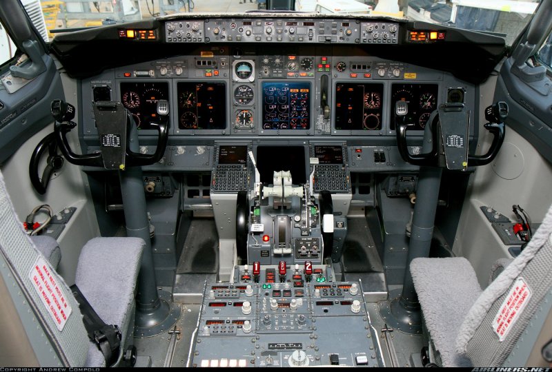 Строение крыла самолета Боинг 737