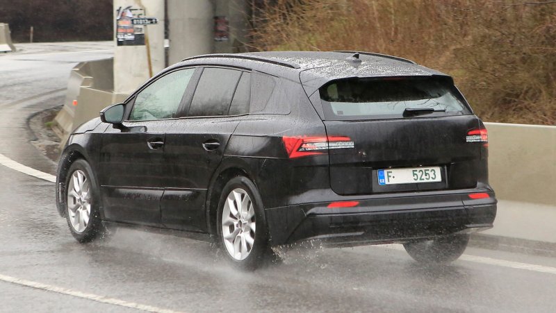 Skoda ENYAQ 2020