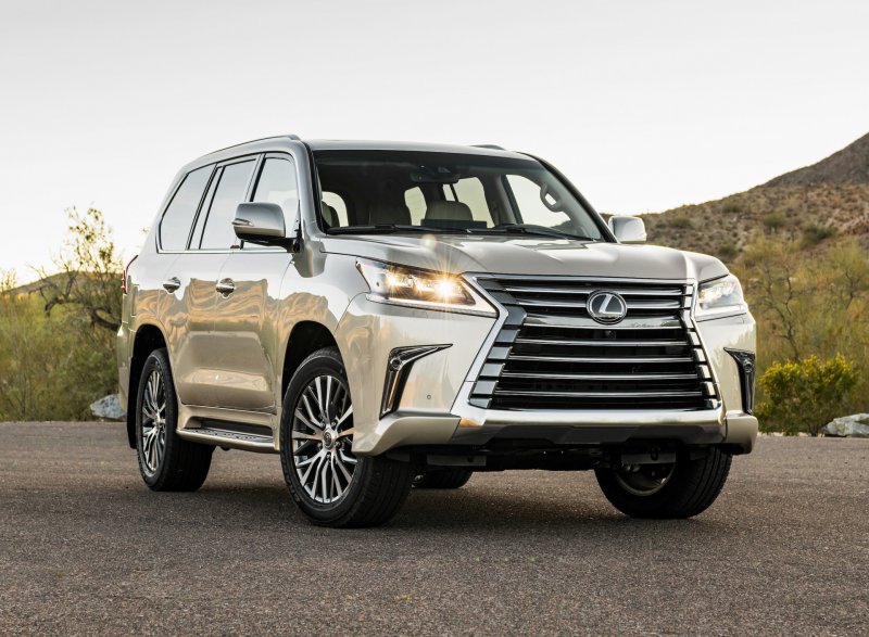 Lexus LX 570 2