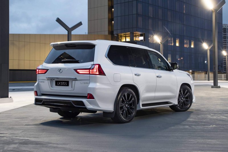 Lexus LX 570 новый