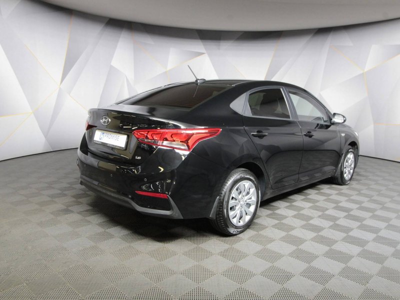 Hyundai Solaris Active Plus салон