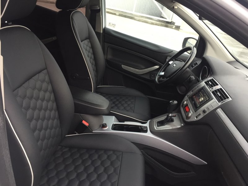 Ford Kuga 2011 салон