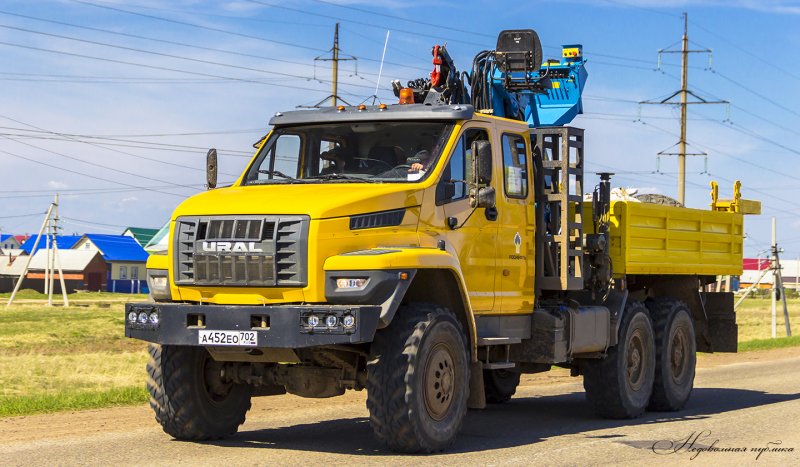 Урал Некст и Урал 4320