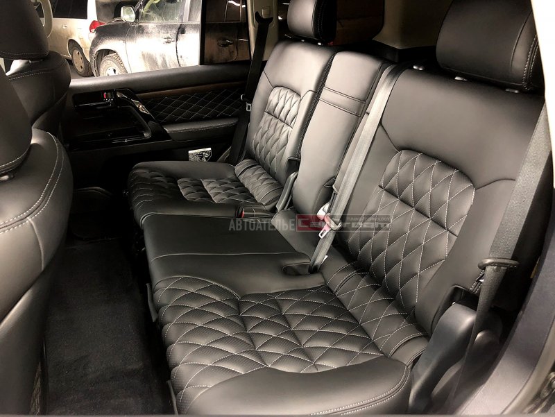 Toyota Land Cruiser 200 Торпедо